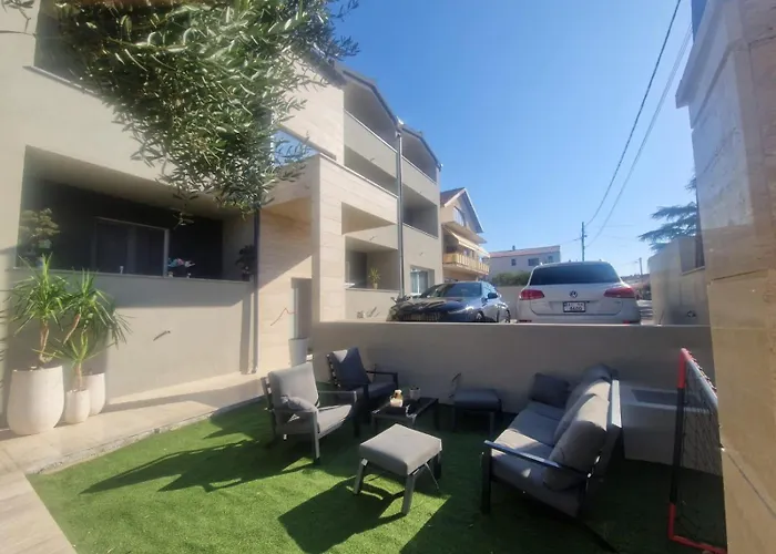 Mart Lejlighed Zadar