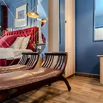 Mart Apartment