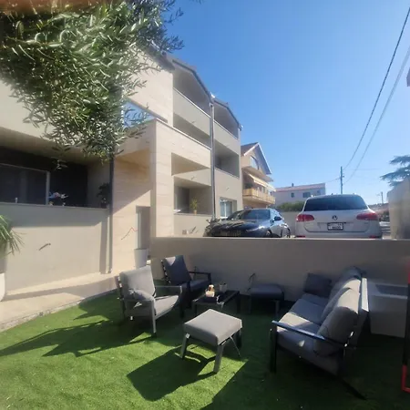 Mart 公寓 扎达尔