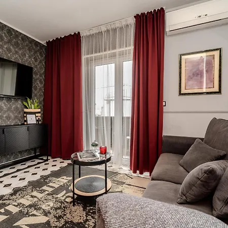 Mart Apartamento *