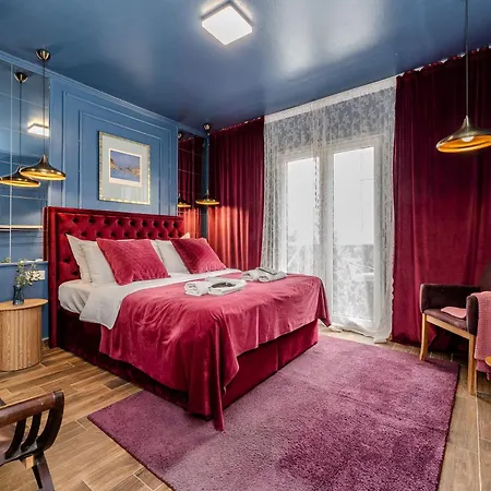 Mart Apartmán *